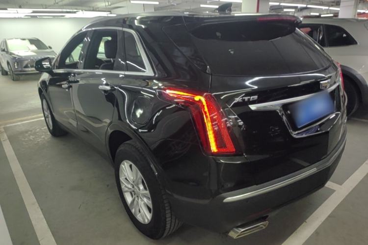 Used Cadillac XT5 2020 28T Tech Edition Rear Left 45 Deg