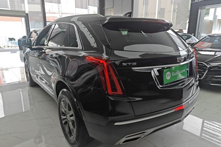 Used Cadillac XT5 2020 Revised Version 28T Luxury Edition Rear Left 45 Deg