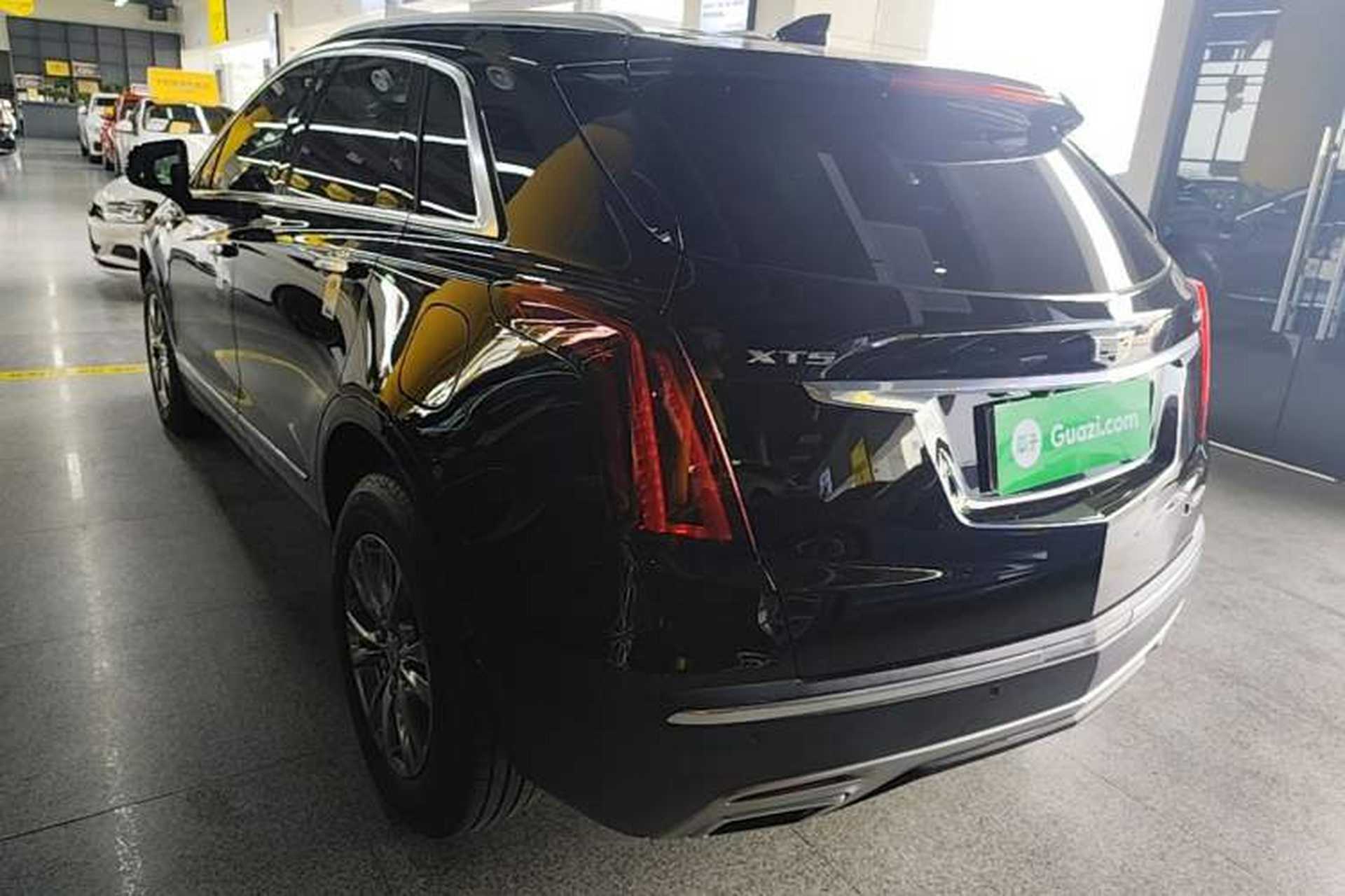 Used Cadillac XT5 2020 Revised Version 28T Luxury Edition Rear Left 45 Deg