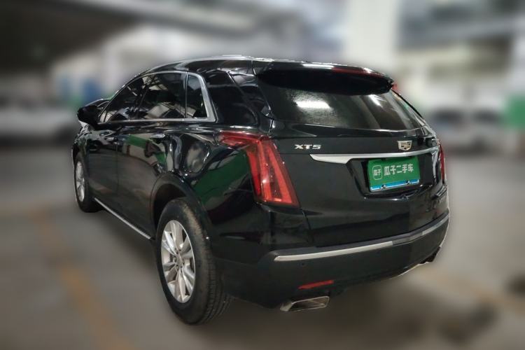 Used Cadillac XT5 2020 28T Tech Edition Rear Left 45 Deg