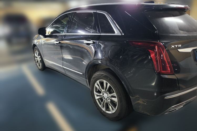 Used Cadillac XT5 2020 Revised Version 28T Luxury Edition Rear Left 45 Deg