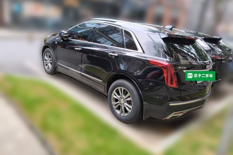 Used Cadillac XT5 2020 28T Luxury Version Rear Left 45 Deg