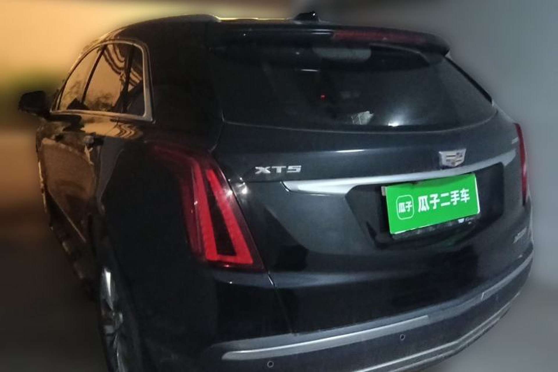 Used Cadillac XT5 2020 28T Luxury Version Rear Left 45 Deg