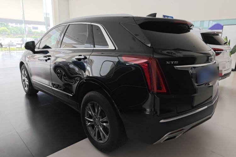 Used Cadillac XT5 2020 Revised Version 28T Luxury Edition Rear Left 45 Deg
