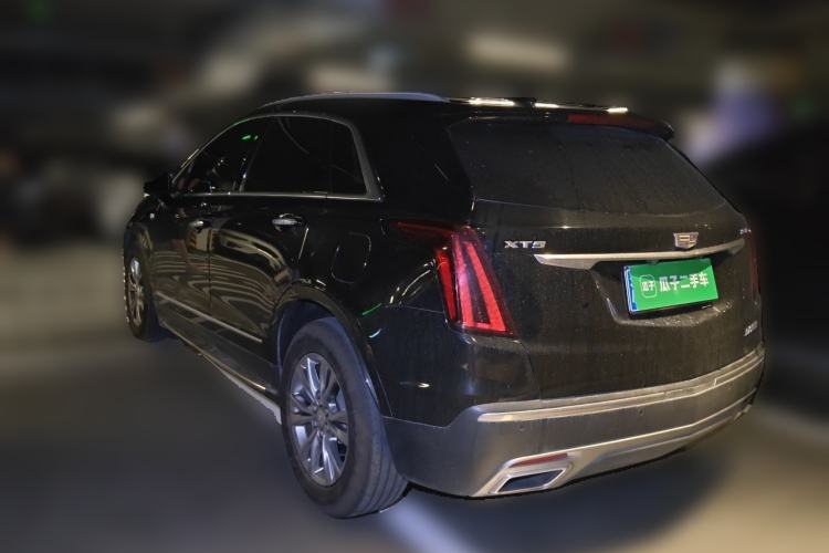 Used Cadillac XT5 2020 28T Luxury Version Rear Left 45 Deg