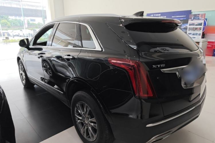 Used Cadillac XT5 2020 Revised Version 28T Luxury Edition Rear Left 45 Deg