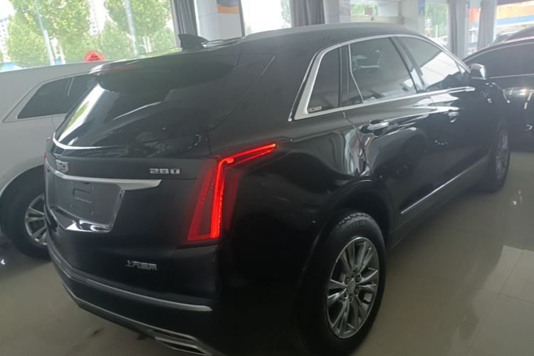 Used Cadillac XT5 2020 28T Luxury Version Rear Right 45 Deg
