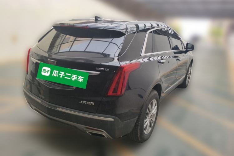 Used Cadillac XT5 2020 28T Luxury Version Rear Right 45 Deg