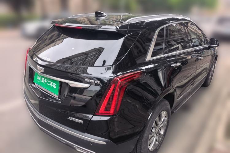Used Cadillac XT5 2020 28T Luxury Version Rear Right 45 Deg