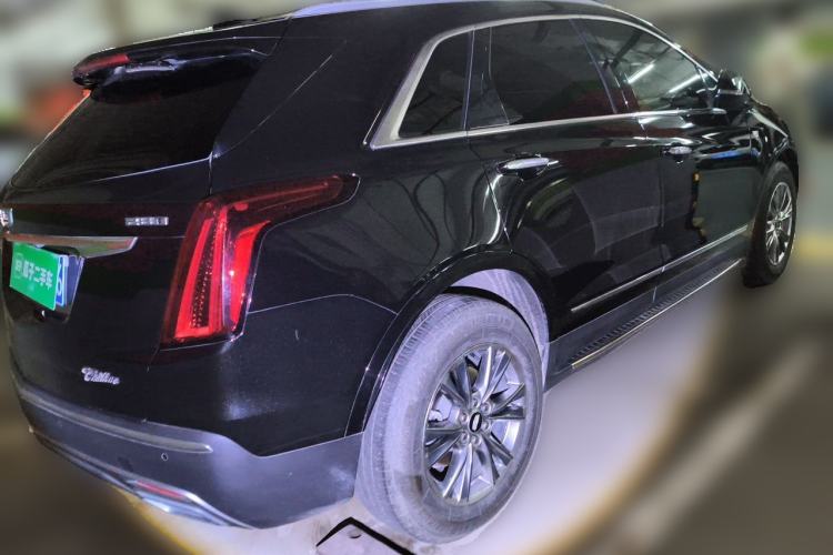 Used Cadillac XT5 2020 Revised Version 28T Luxury Edition Rear Right 45 Deg