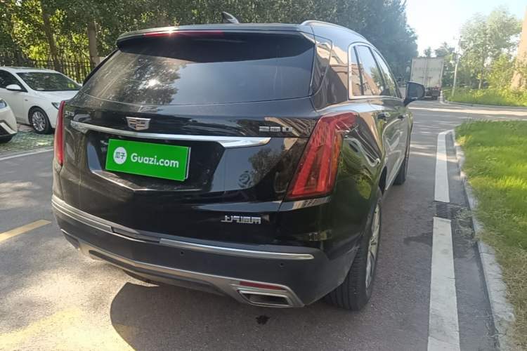 Used Cadillac XT5 2020 28T Luxury Version Rear Right 45 Deg