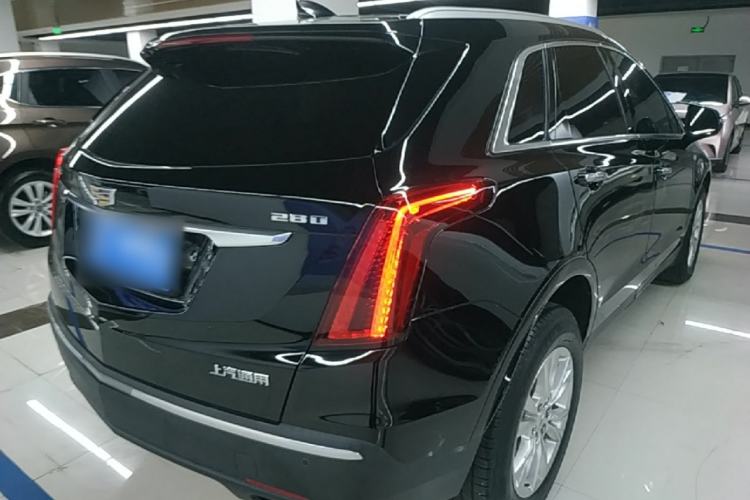 Used Cadillac XT5 2020 28T Tech Edition Rear Right 45 Deg