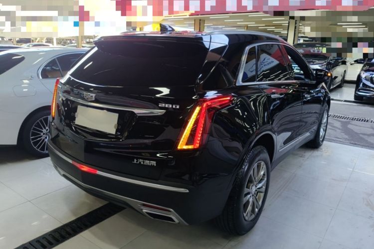 Used Cadillac XT5 2020 28T Luxury Version Rear Right 45 Deg