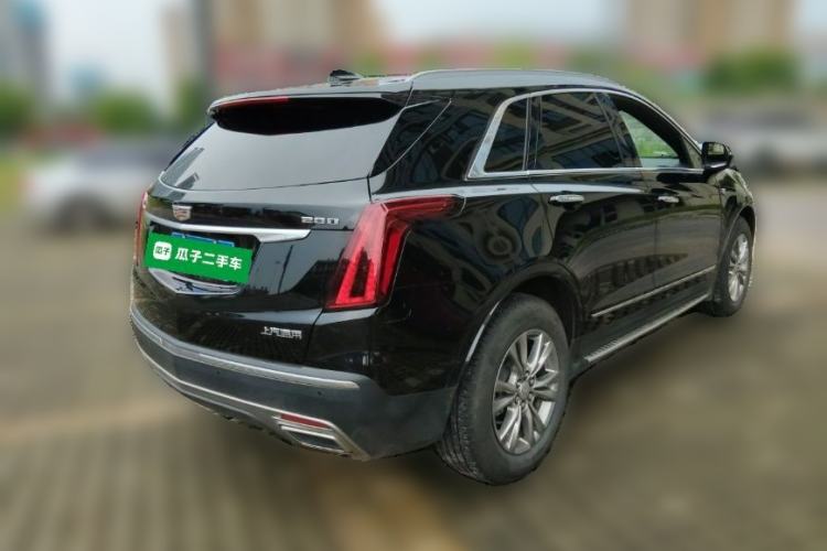 Used Cadillac XT5 2020 28T Luxury Version Rear Right 45 Deg