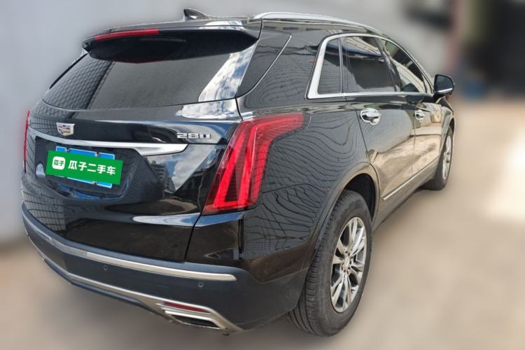 Used Cadillac XT5 2020 28T Luxury Version Rear Right 45 Deg