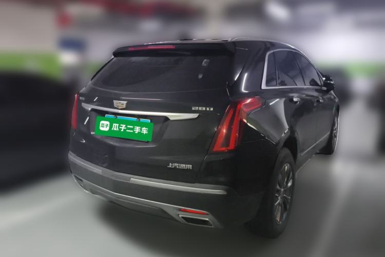 Used Cadillac XT5 2020 28T Luxury Version Rear Right 45 Deg