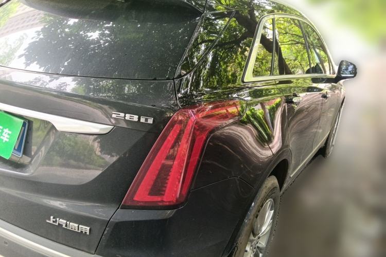Used Cadillac XT5 2020 28T Luxury Version Rear Right 45 Deg