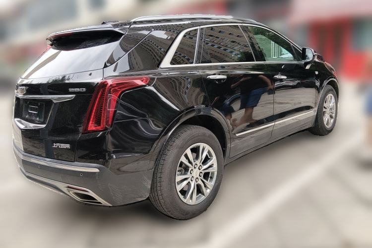 Used Cadillac XT5 2020 28T Luxury Version Rear Right 45 Deg