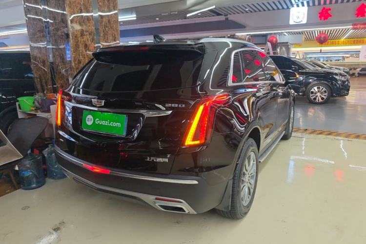 Used Cadillac XT5 2020 28T Luxury Version Rear Right 45 Deg