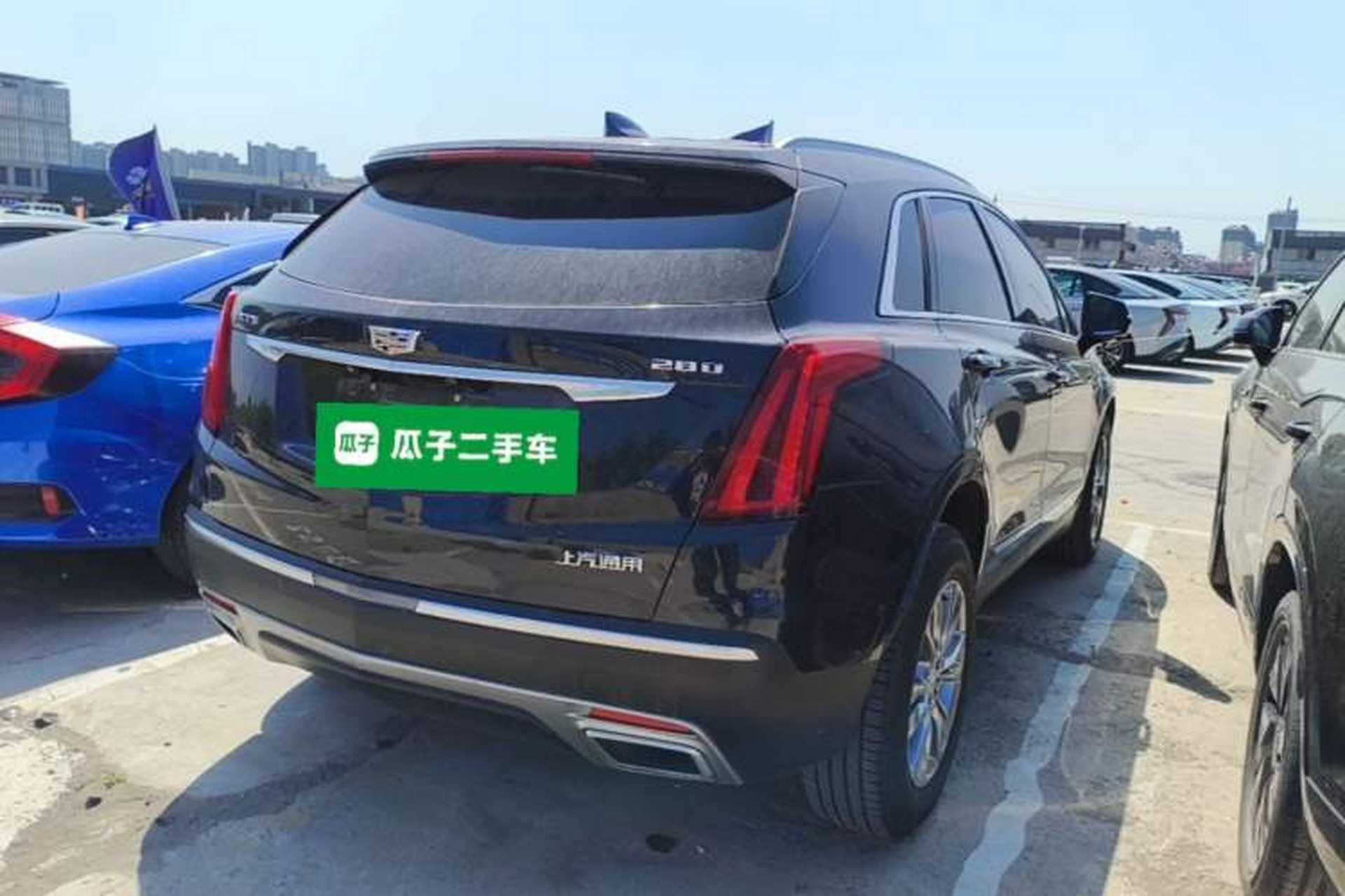Used Cadillac XT5 2020 28T Luxury Version Rear Right 45 Deg