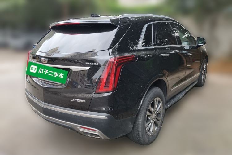 Used Cadillac XT5 2020 28T Luxury Version Rear Right 45 Deg