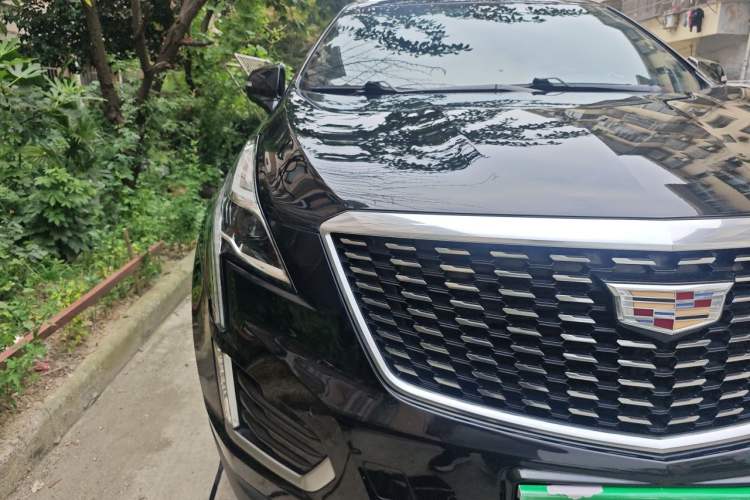 Used Cadillac XT5 2020 28T Luxury Version Right Front Headlight