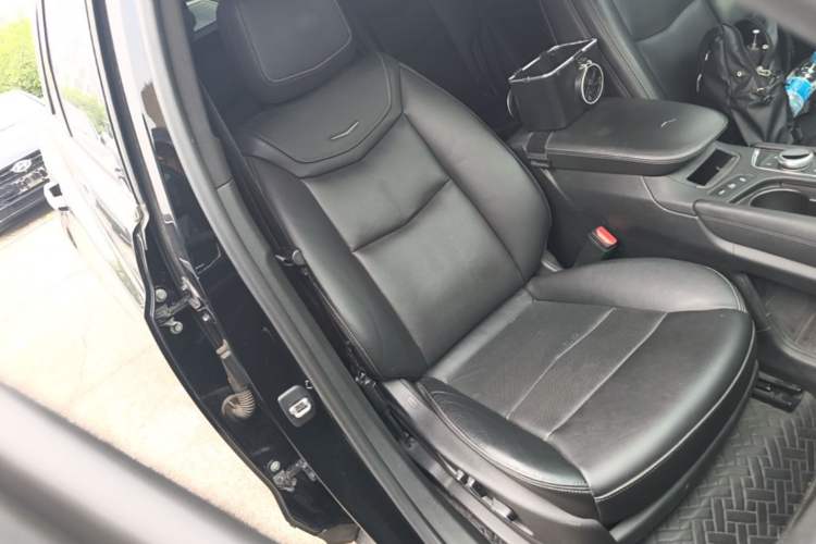 Used Cadillac XT5 2020 Revised Version 28T Four-Wheel Drive Luxury Edition Right Front Seat