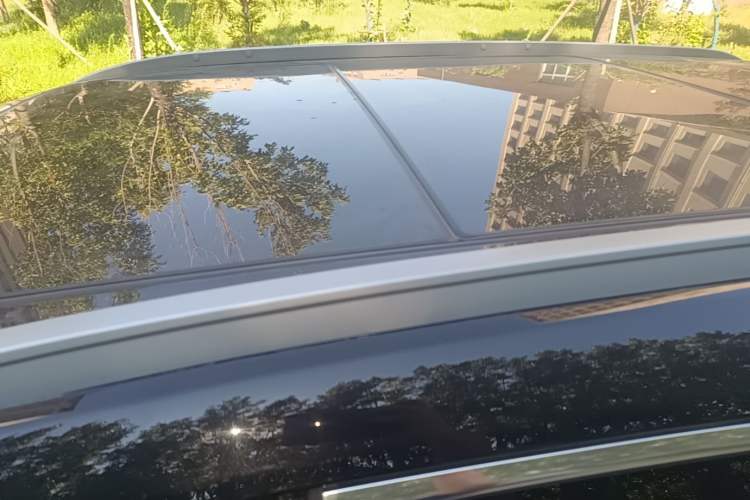 Used Cadillac XT5 2020 28T Luxury Version Roof