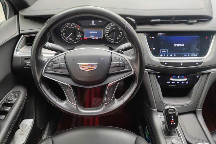 Used Cadillac XT5 2020 28T Four-Wheel Drive Tech Version Steering Wheel