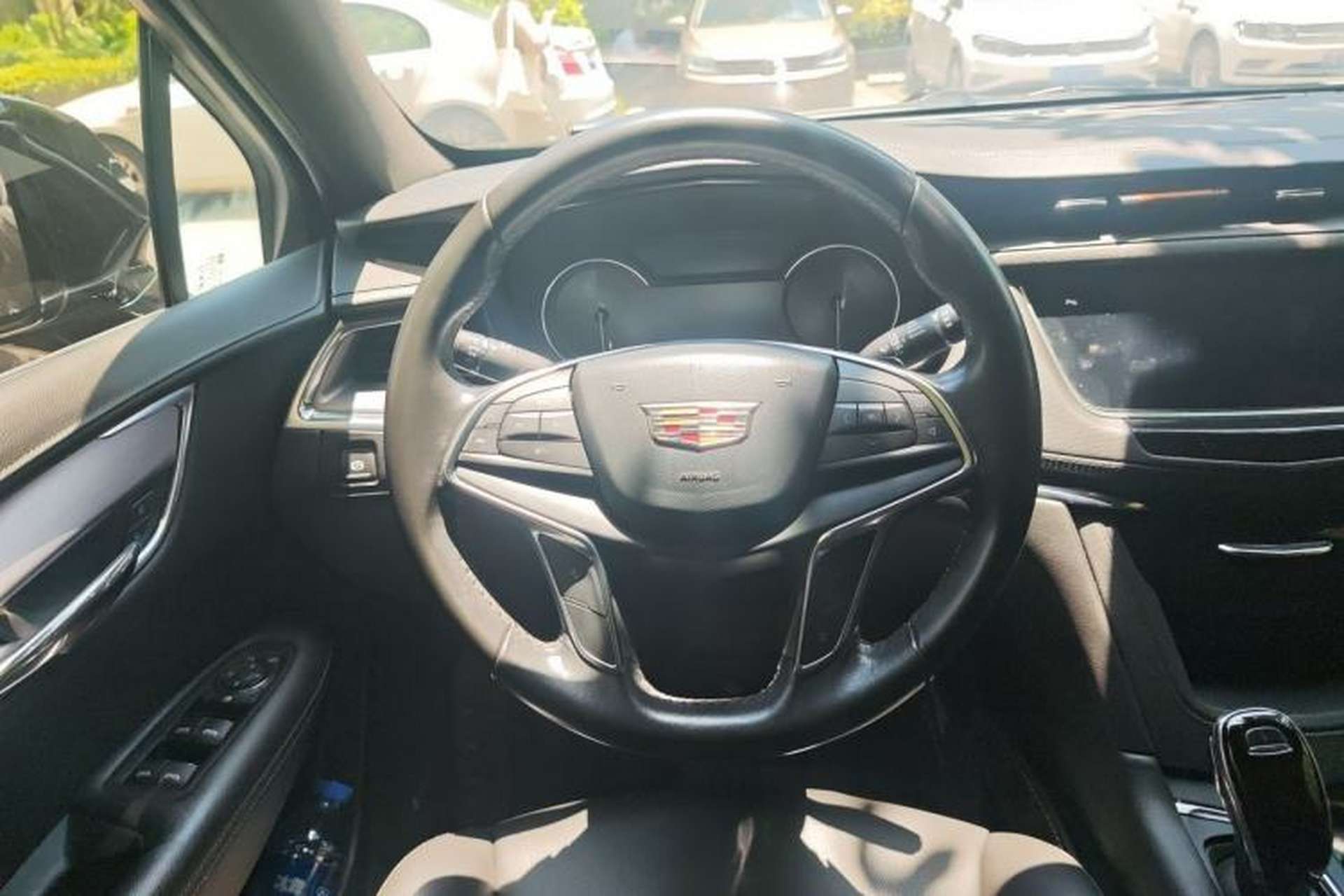 Used Cadillac XT5 2020 Revised Version 28T Tech Edition Steering Wheel