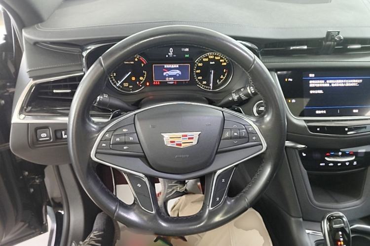 Used Cadillac XT5 2020 Revised Version 28T Luxury Edition Steering Wheel