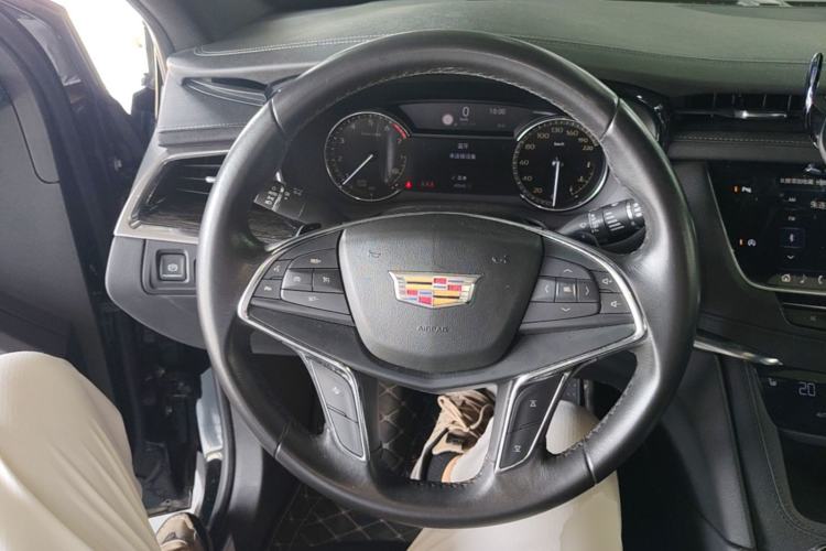 Used Cadillac XT5 2020 Revised Version 28T Luxury Edition Steering Wheel