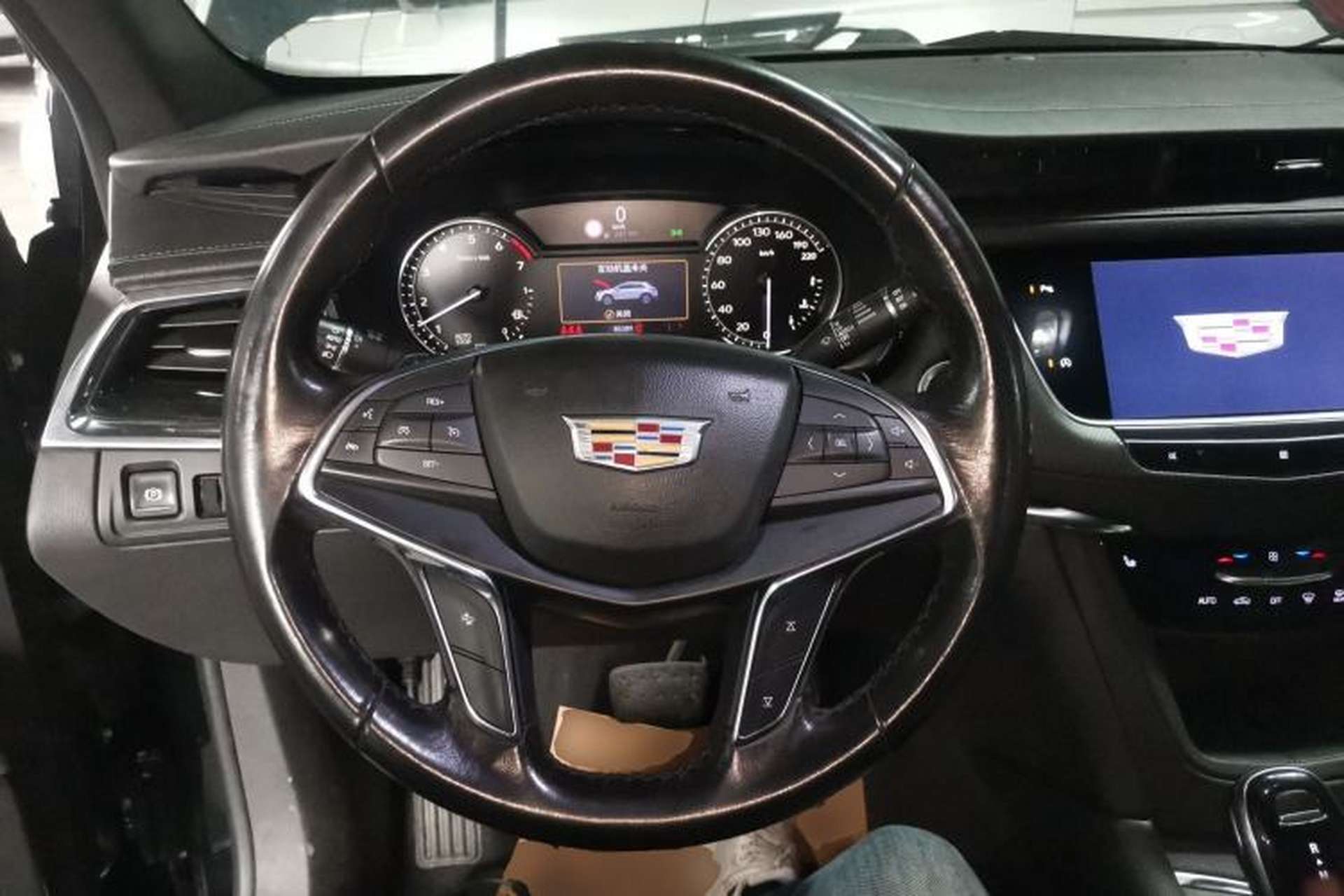 Used Cadillac XT5 2020 Revised Version 28T Luxury Edition Steering Wheel