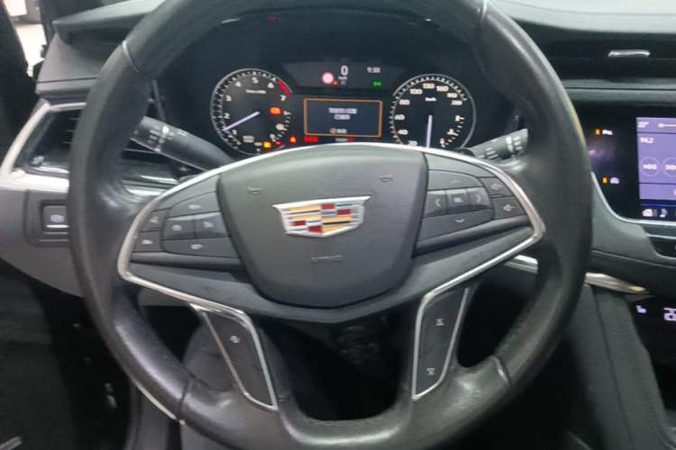 Used Cadillac XT5 2020 Revised Version 28T Luxury Edition Steering Wheel