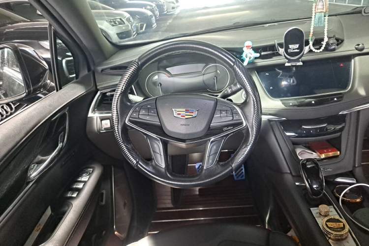 Used Cadillac XT5 2020 Revised Version 28T Luxury Edition Steering Wheel