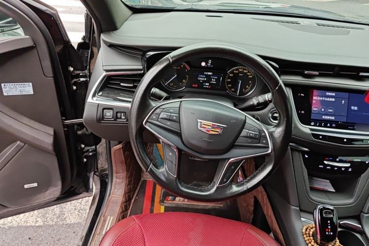 Used Cadillac XT5 2020 Revised Version 28T Luxury Edition Steering Wheel