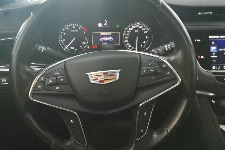 Used Cadillac XT5 2020 28T Four-Wheel Drive Luxury Version Steering Wheel