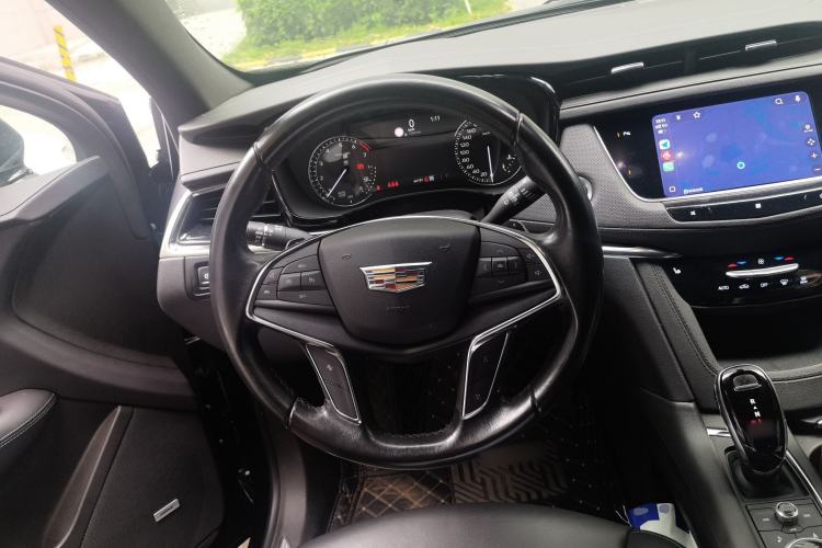 Used Cadillac XT5 2020 28T Four-Wheel Drive Luxury Version Steering Wheel