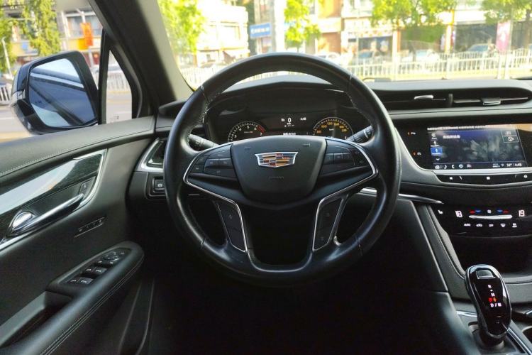 Used Cadillac XT5 2020 Revised Version 28T Four-Wheel Drive Luxury Edition Steering Wheel