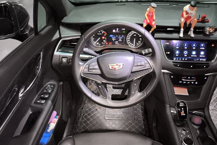 Used Cadillac XT5 2020 28T Luxury Version Steering Wheel