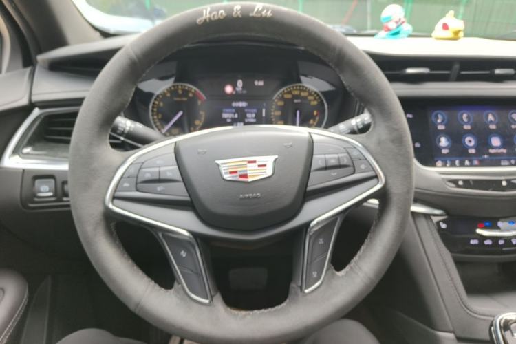 Used Cadillac XT5 2020 Revised Version 28T Luxury Edition Steering Wheel