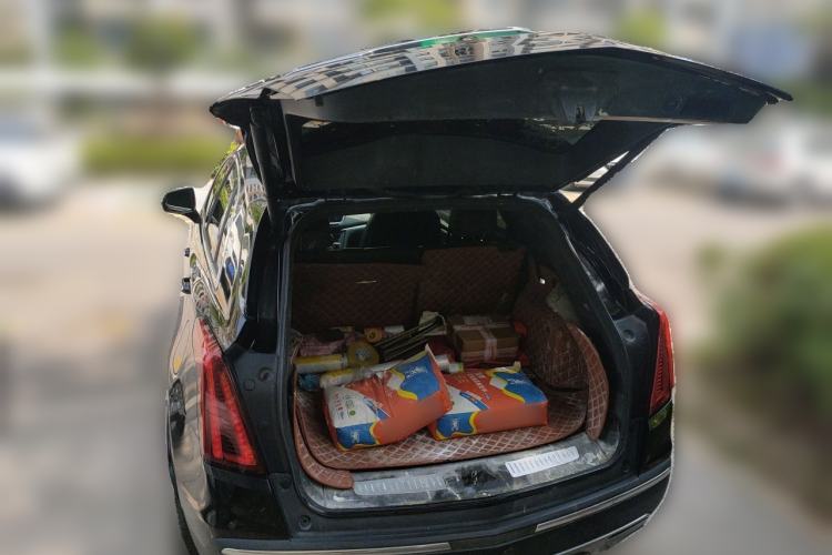 Used Cadillac XT5 2020 Revised Version 28T Luxury Edition Trunk