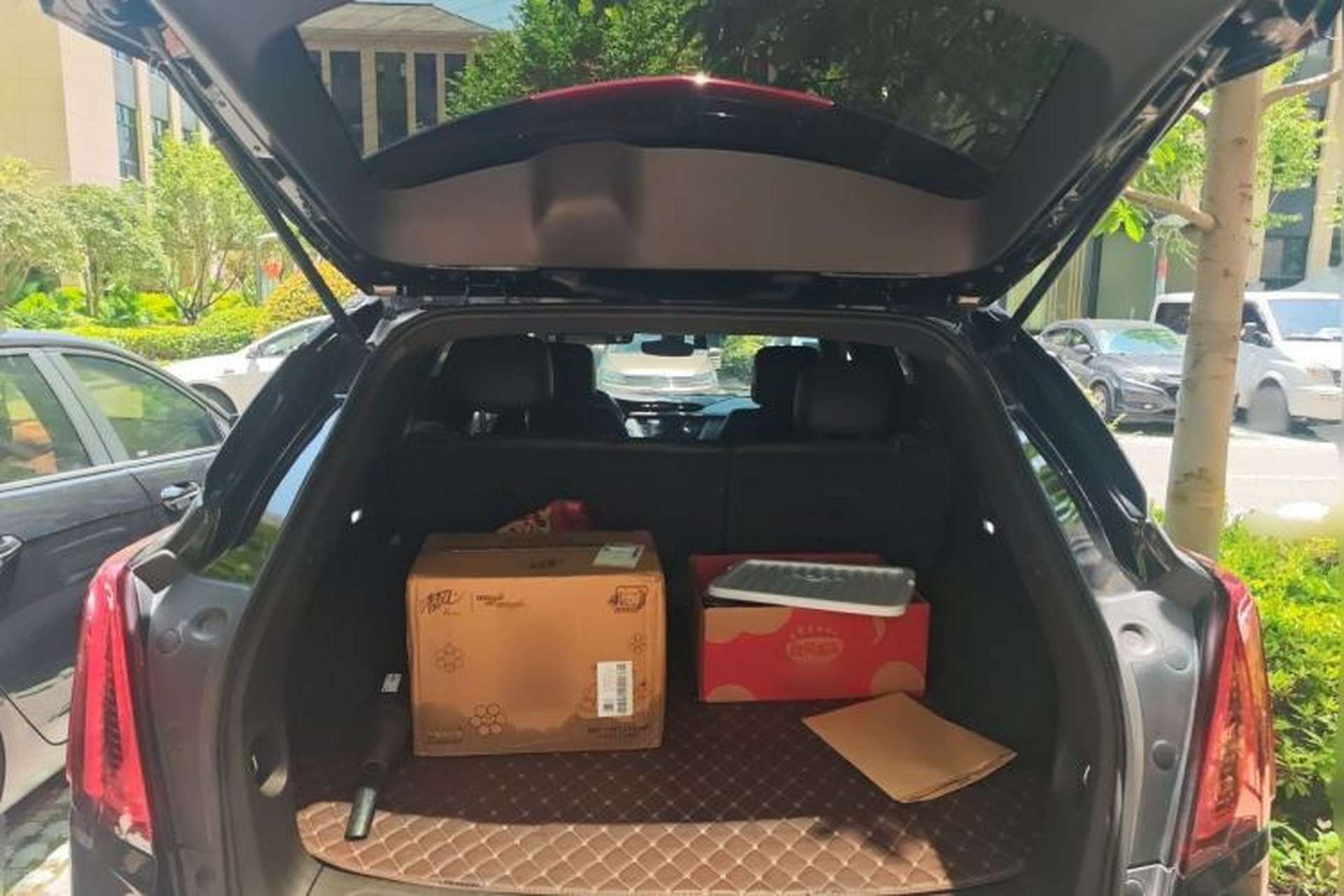 Used Cadillac XT5 2020 Revised Version 28T Tech Edition Trunk