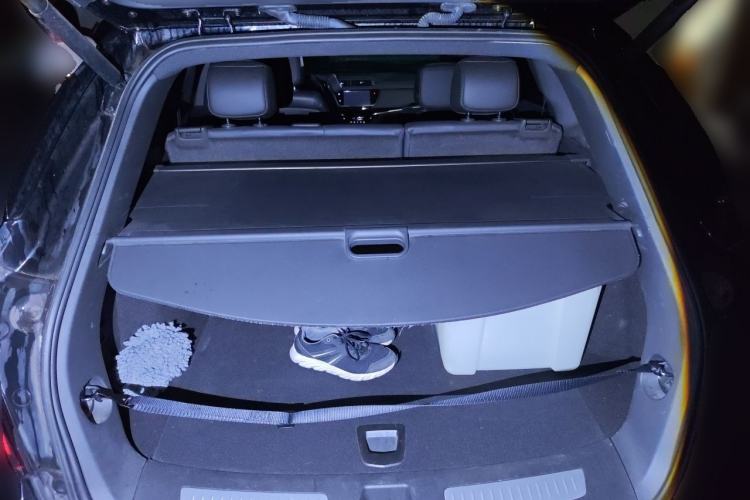 Used Cadillac XT5 2020 28T Luxury Version Trunk