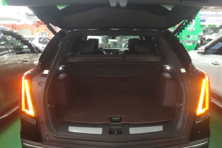 Used Cadillac XT5 2020 28T Four-Wheel Drive Luxury Version Trunk