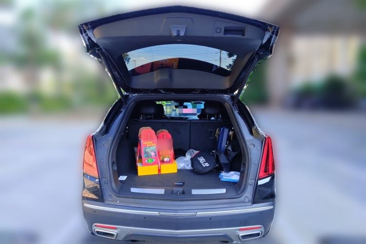 Used Cadillac XT5 2020 Revised Version 28T Luxury Edition Trunk