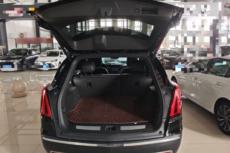 Used Cadillac XT5 2020 Revised Version 28T Four-Wheel Drive Luxury Edition Trunk