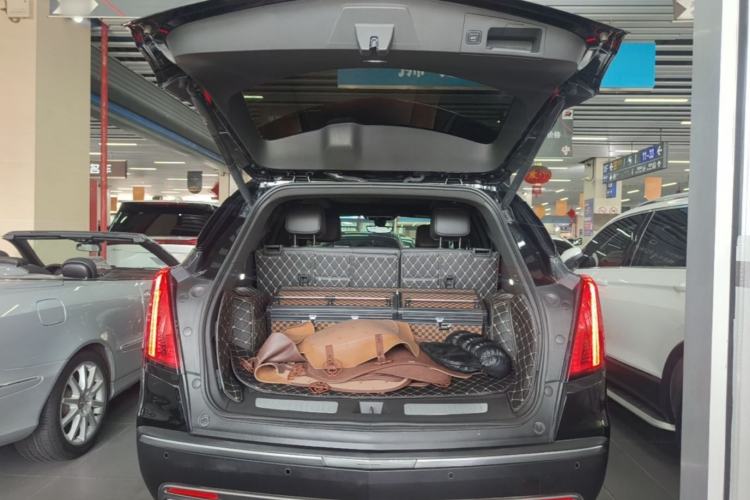 Used Cadillac XT5 2020 Revised Version 28T Four-Wheel Drive Luxury Edition Trunk