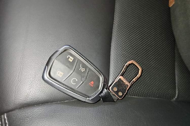 Used Cadillac XT5 2020 Revised Version 28T Luxury Edition Vehicle Key