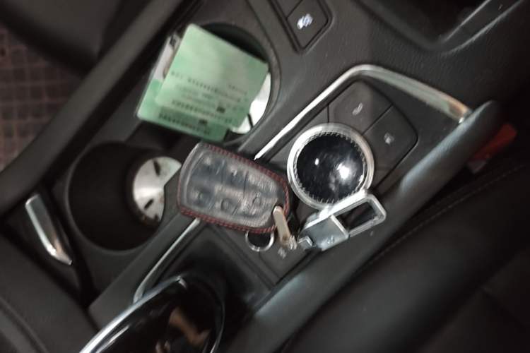 Used Cadillac XT5 2020 28T Luxury Version Vehicle Key